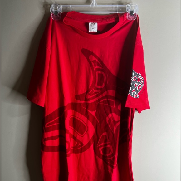 NWT Oscardo Artists t shirt Jamie Sterrith medium - Picture 1 of 10